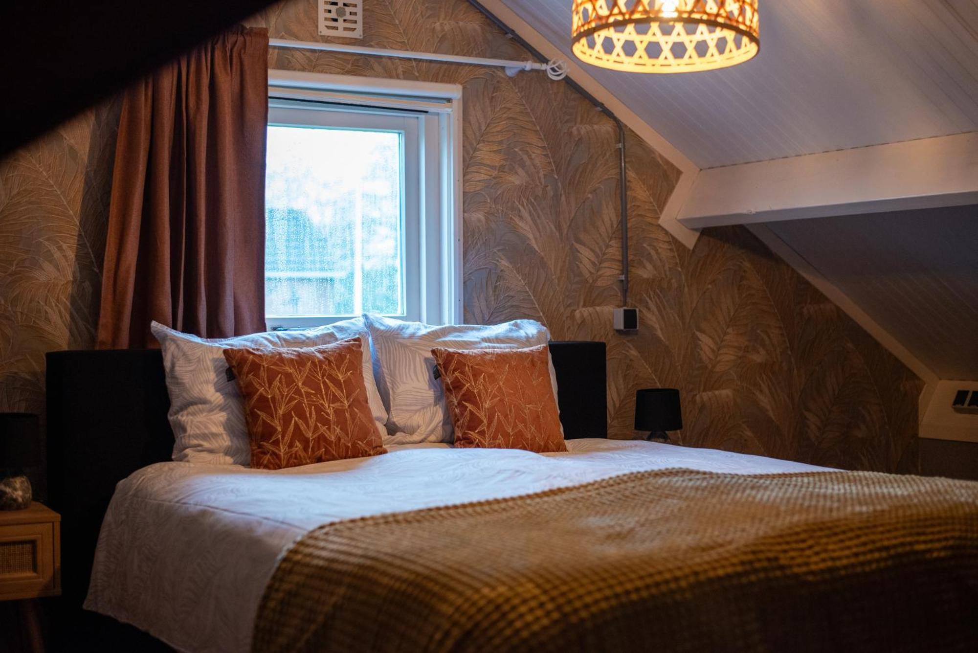 Sfeervol Appartement Het Knooppunt Nuis Dış mekan fotoğraf