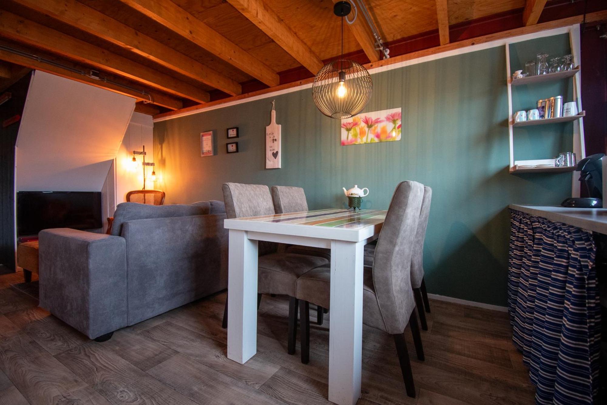 Sfeervol Appartement Het Knooppunt Nuis Dış mekan fotoğraf